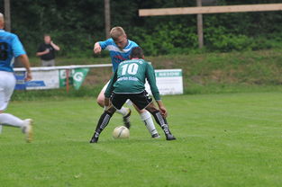 米兰体育官网入口-主教练在战术板上是否需要规划节奏节点，教练在布置战术时讲到了常用的比赛阵型