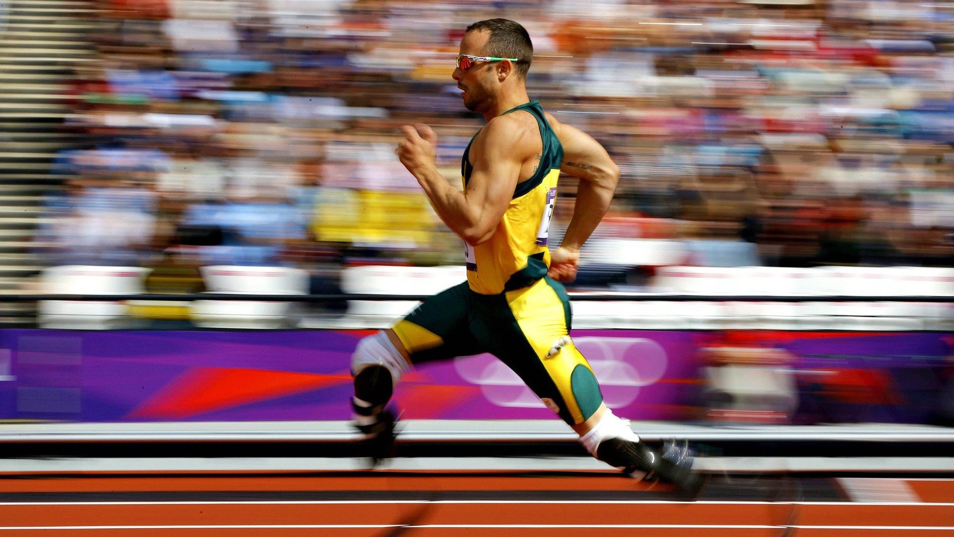 米兰体育在线登录-足球战术打法多样化发展，足球比赛战术打法